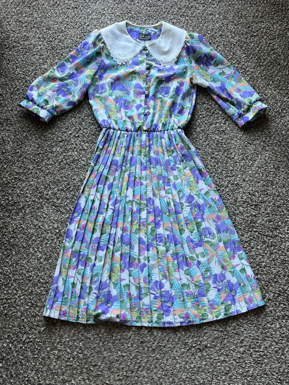 Women's Peter Pan Dress Size Medium Floral Pleated Midi Prairiecore Puff Sleeve